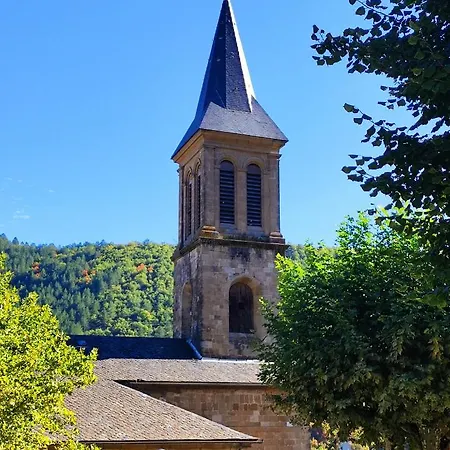 Grand De Charme Avec Parking Prive