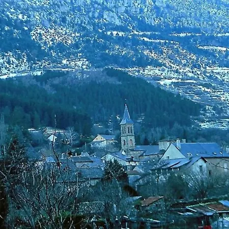 Grand De Charme Avec Parking Privé Florac