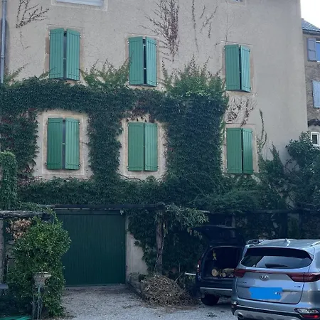 Apartamento Grand De Charme Avec Parking Privé *