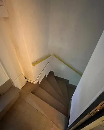 Grand De Charme Avec Parking Privé Apartamento