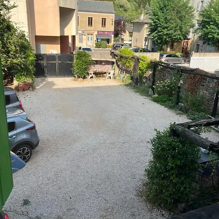 Apartamento Grand De Charme Avec Parking Privé Florac