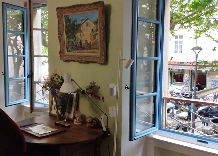 Apartment Grand De Charme Avec Parking Prive